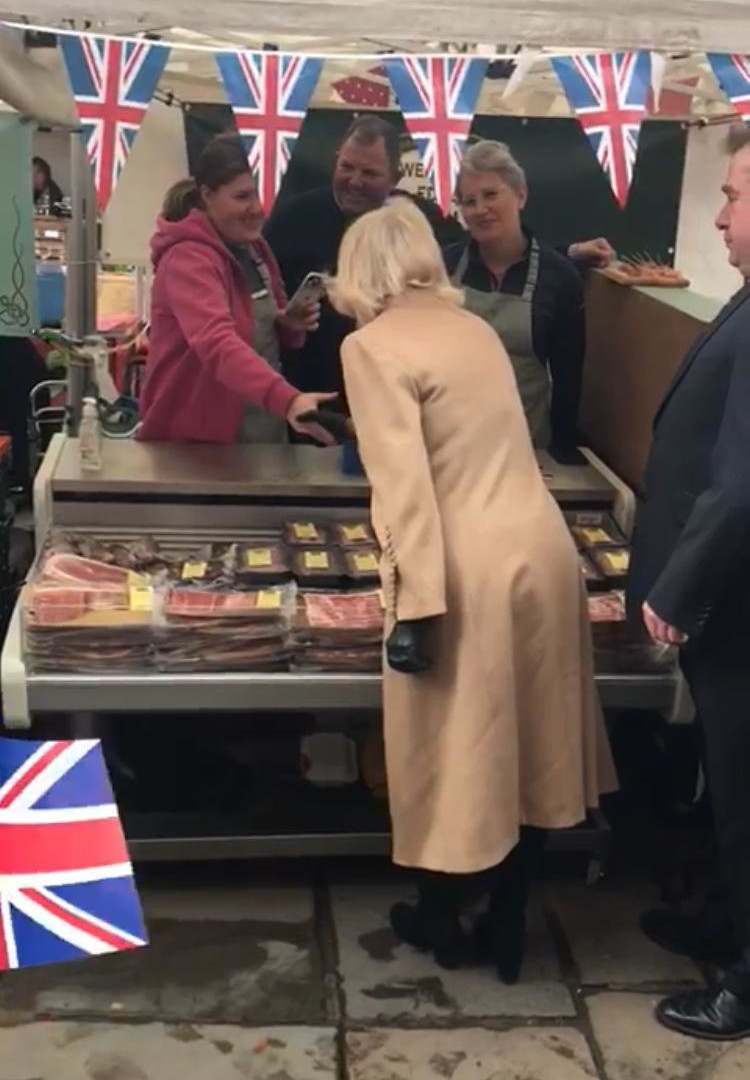 The Queen talking to Peter at the Wenlock Edge Farm stall at Shrewsbury Farmers Market